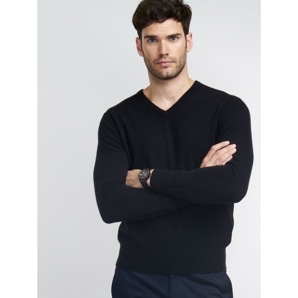 Vince Men’s Black 100% Cashmere V-Neck Sweater - Picture 1 of 5